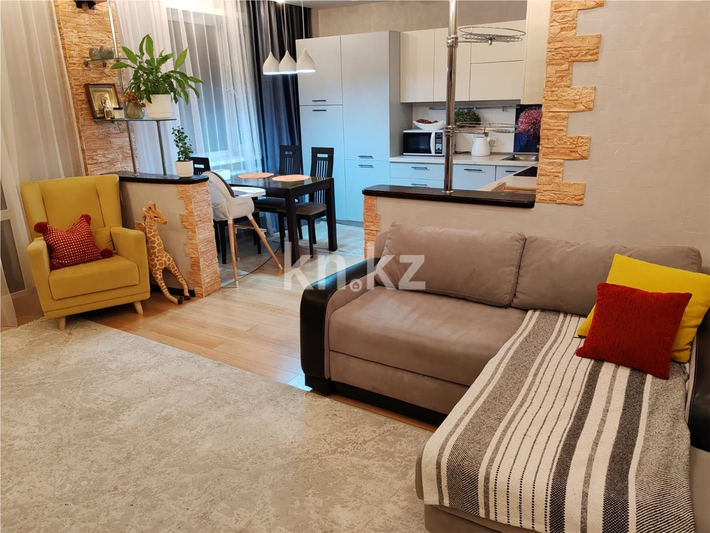 Продажа 2-комнатной квартиры, 58 м² в Караганде
