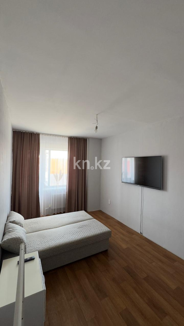 Продажа 2-комнатной квартиры, 64 м², пр. Республики, дом  4/1 - Продажа  двухкомнатных квартир в Караганде фото 8 из 15