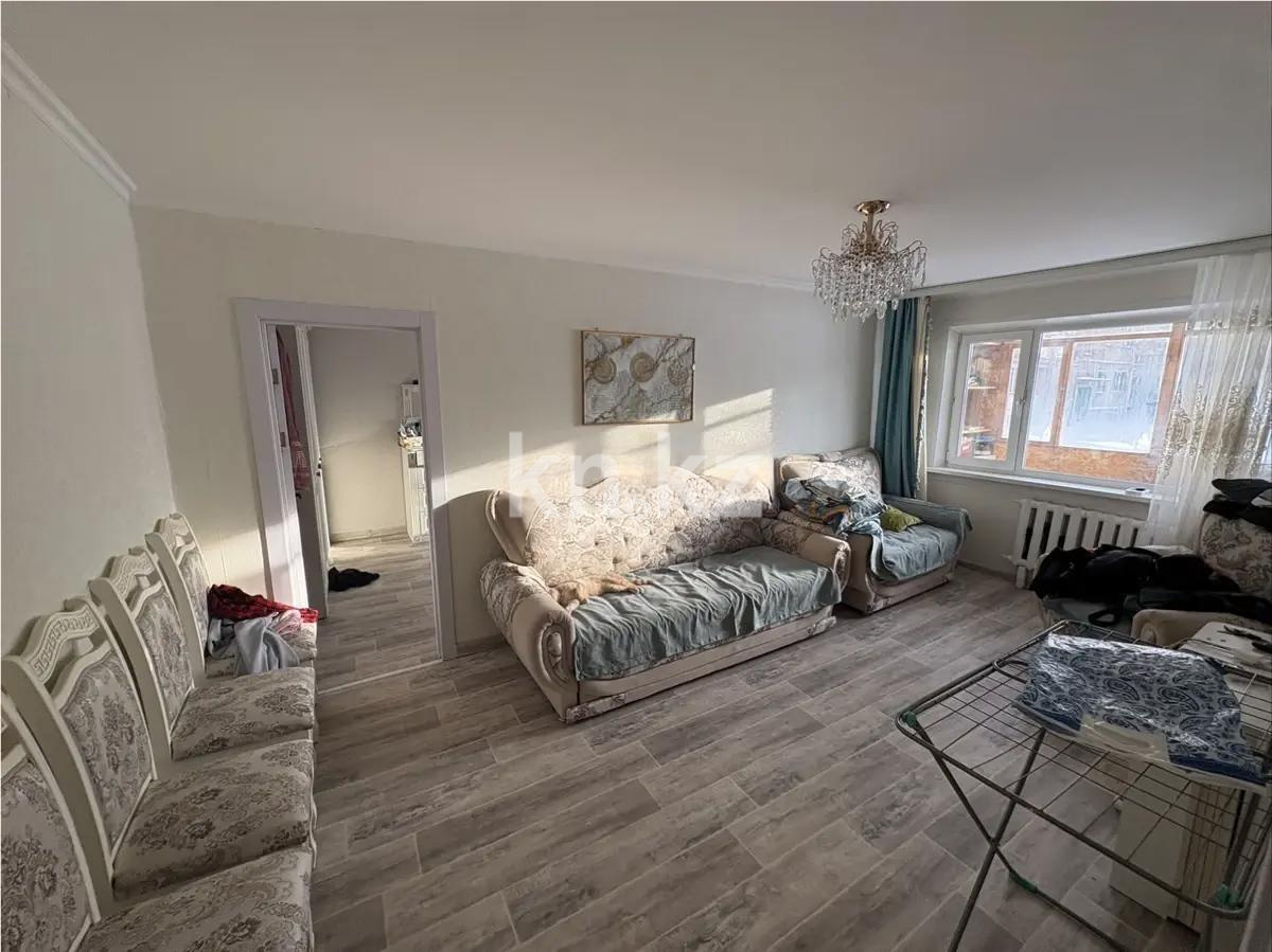 Продажа 3-комнатной квартиры, 64 м², мкр. Восток-2, дом  13 в Караганде