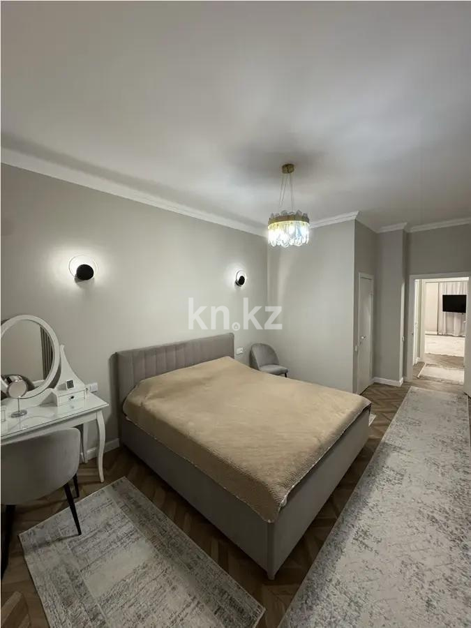 Продажа 4-комнатной квартиры, 100 м², пр. Улы Дала, дом  58/1 в Астане - фото 2