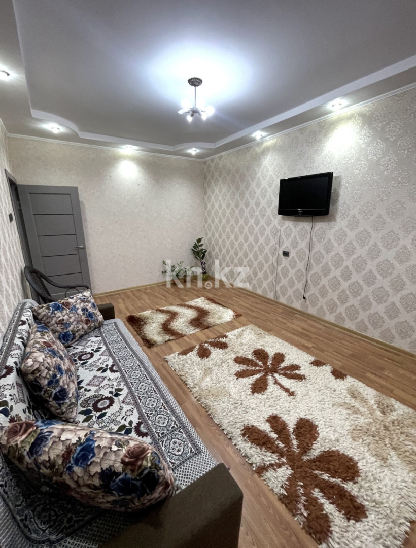 Продажа 2-комнатной квартиры, 68 м² - Продажа квартир в панельном доме в Алматы фото 2 из 20