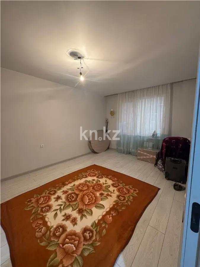 Продажа 3-комнатной квартиры, 80 м², ул. Е-652, дом  18 в Астане - фото 2