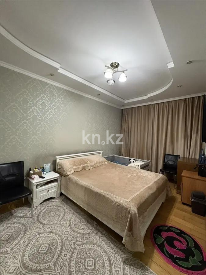 Продажа 4-комнатной квартиры, 100 м², мкр. Аксай-2, дом  8 - Продажа квартир в Алматы фото 3 из 7