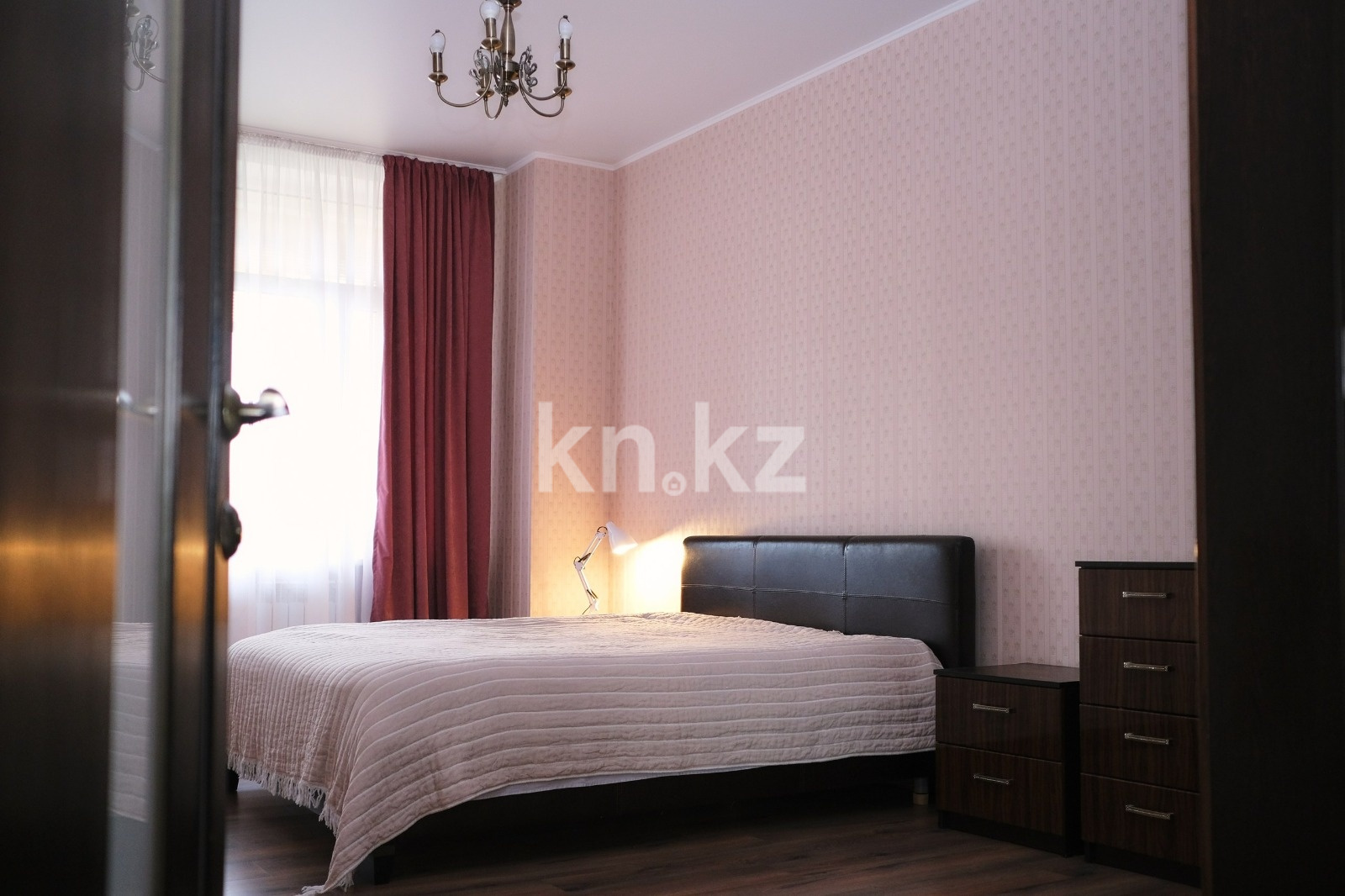 Продажа 3-комнатной квартиры, 158.3 м² в Караганде - фото 6