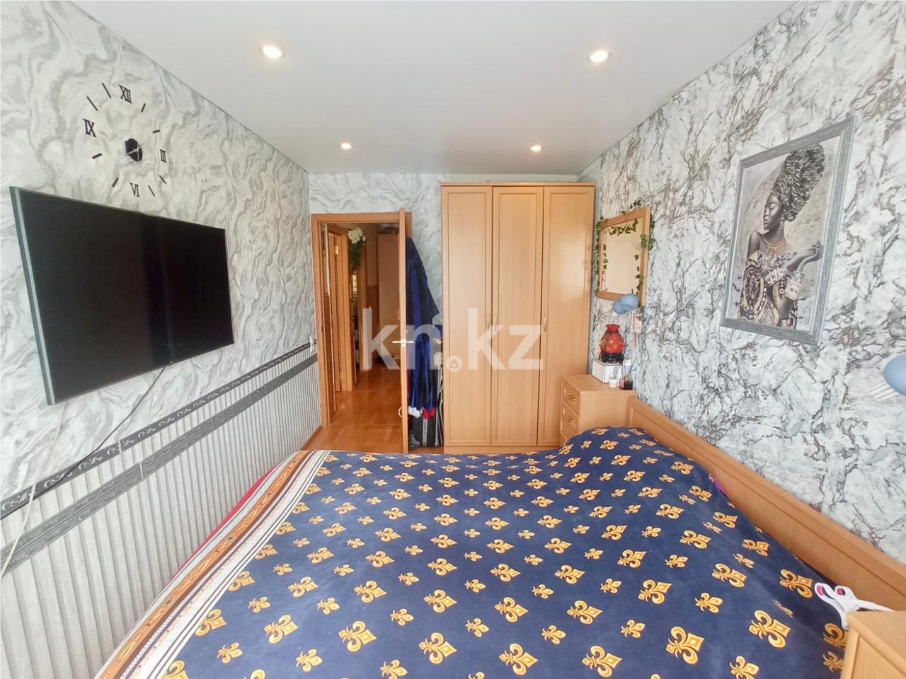 Продажа 3-комнатной квартиры, 62 м², мкр-н 14, дом  42 в Караганде - фото 5