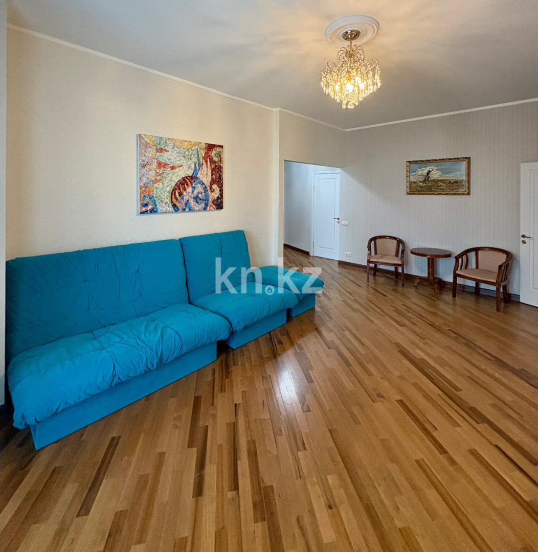 Аренда 2-комнатной квартиры, 80 м² - Аренда  двухкомнатных квартир помесячно в Алматы фото 1 из 13