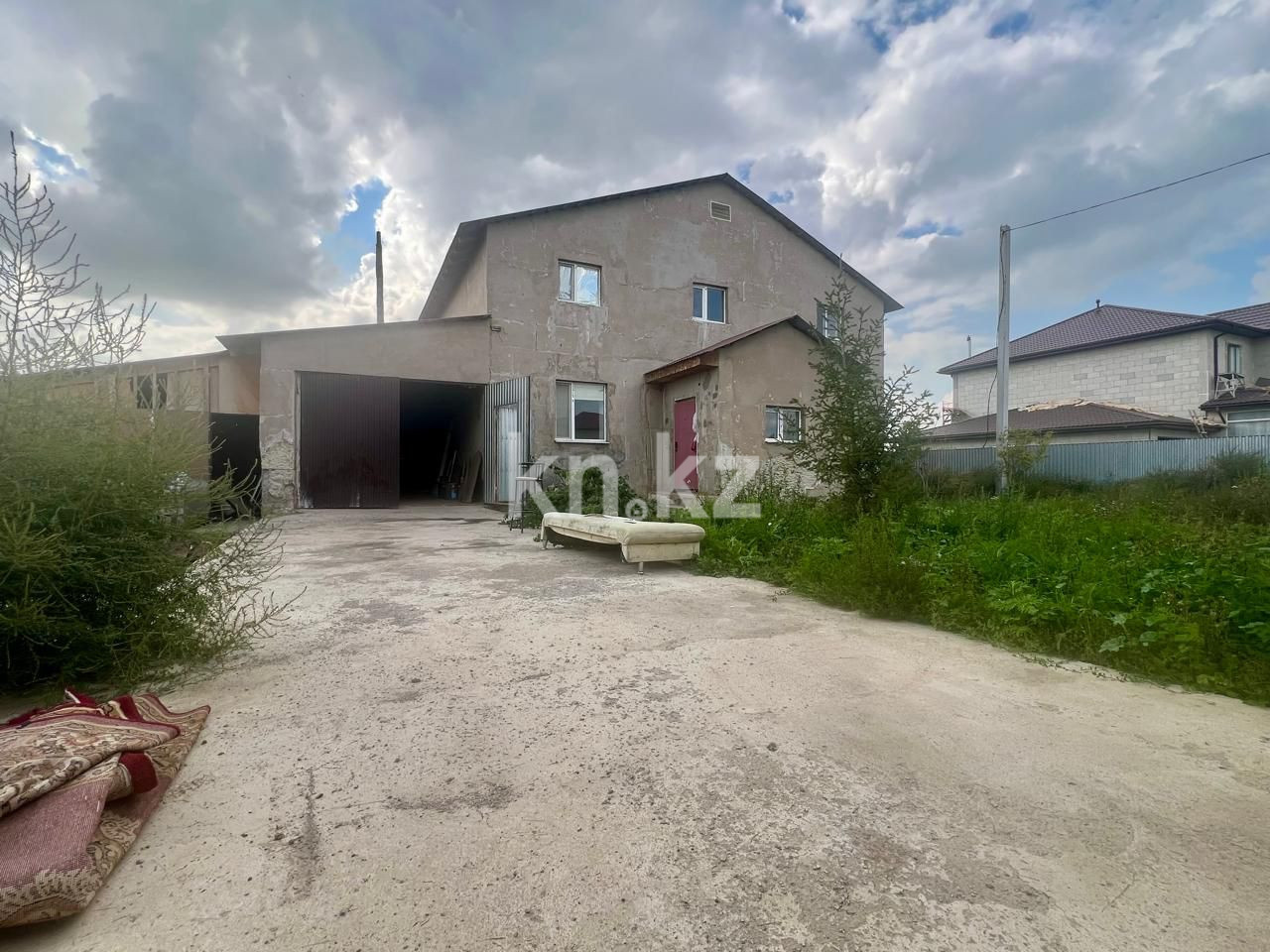 Продажа 5-комнатного дома, 300 м², ул. Армандастар, дом  24/1 - Продажа домов, коттеджей в Астане фото 1 из 13