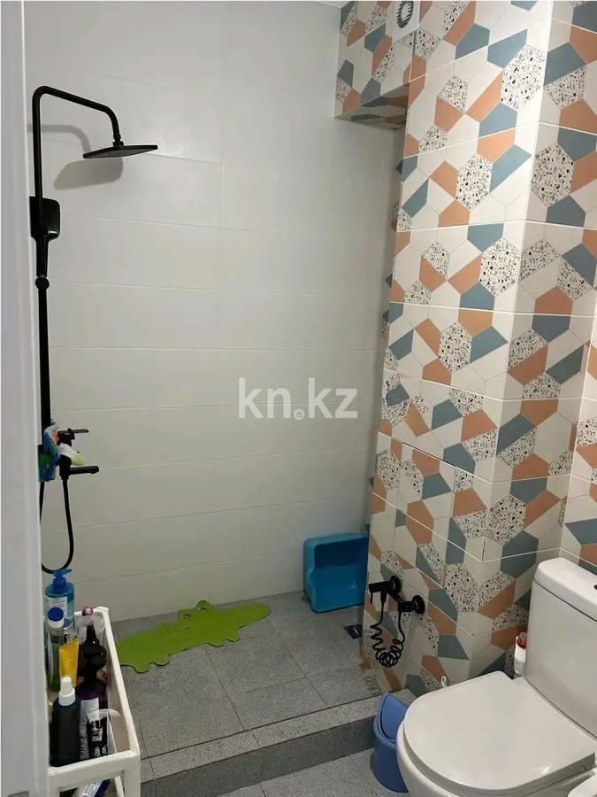 Продажа 3-комнатной квартиры, 67 м², ул. Кенесары хана, дом  54/28 в Алматы - фото 5