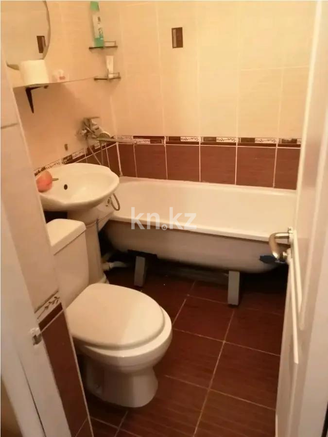 Продажа 2-комнатной квартиры, 41.3 м², мкр-н 2, дом  10 в Алматы - фото 4