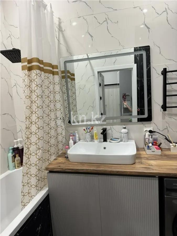 Продажа 2-комнатной квартиры, 65 м², ул. Калдаякова, дом  23 в Астане - фото 4