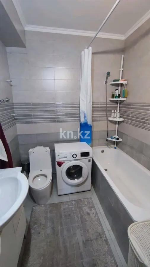 Продажа 2-комнатной квартиры, 43 м², пр. Райымбека, дом  481/1 в Алматы - фото 3