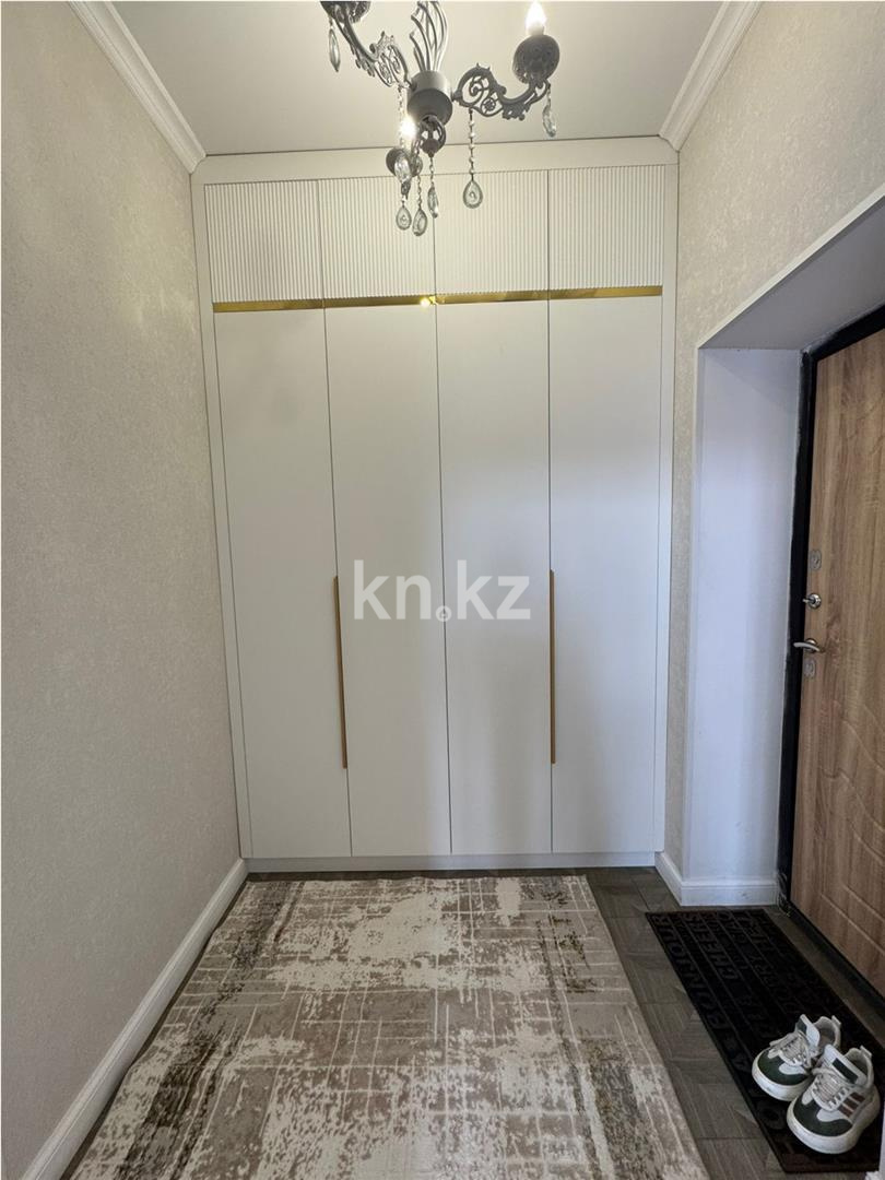 Продажа 3-комнатной квартиры, 62 м² - Продажа трехкомнатных квартир в Караганде - страница 2 фото 12 из 14