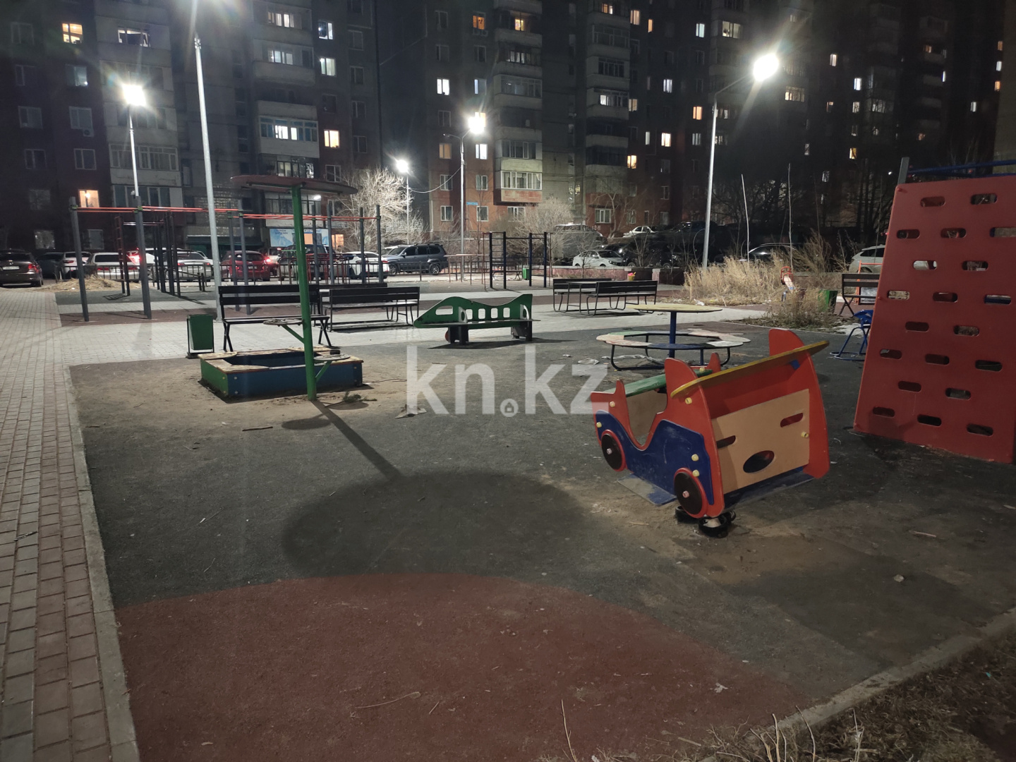 Продажа 3-комнатной квартиры, 76 м², ул. Таттимбета, дом  10 - Продажа  трехкомнатных квартир в Караганде фото 24 из 24