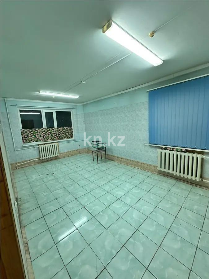 Продажа 3-комнатной квартиры, 59 м², ул. Ленинградская, дом  79а - Продажа  трехкомнатных квартир в Шахтинске фото 1 из 6