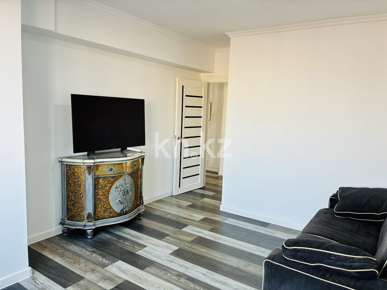 Аренда 4-комнатной квартиры, 100 м², ул. Кенесары хана, дом  98 - Аренда  четырехкомнатных квартир помесячно в Алматы фото 8 из 9