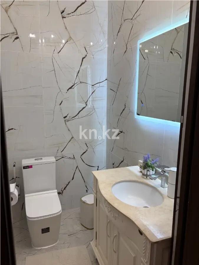 Продажа 2-комнатной квартиры, 93.2 м² в Астане - фото 4