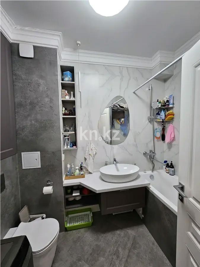 Продажа 3-комнатной квартиры, 90 м², ул. Толе би, дом  189/3 в Алматы - фото 5