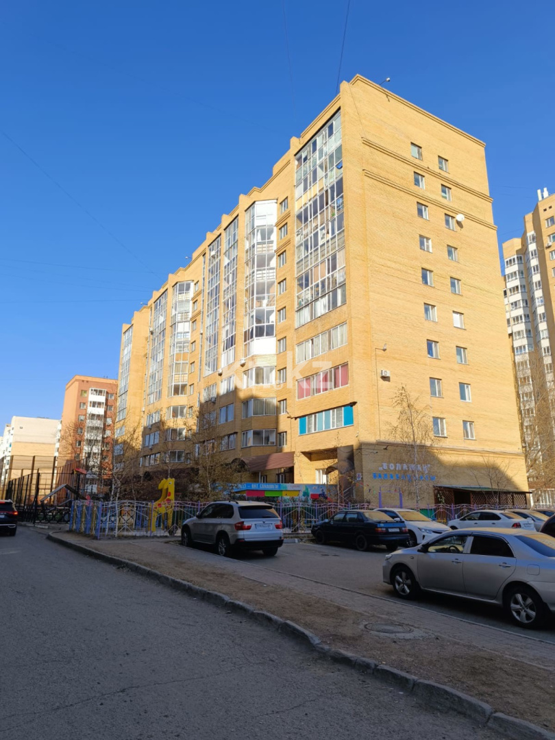 Продажа 3-комнатной квартиры, 98.8 м², ул. Мустафина, дом  15/2 в Астане