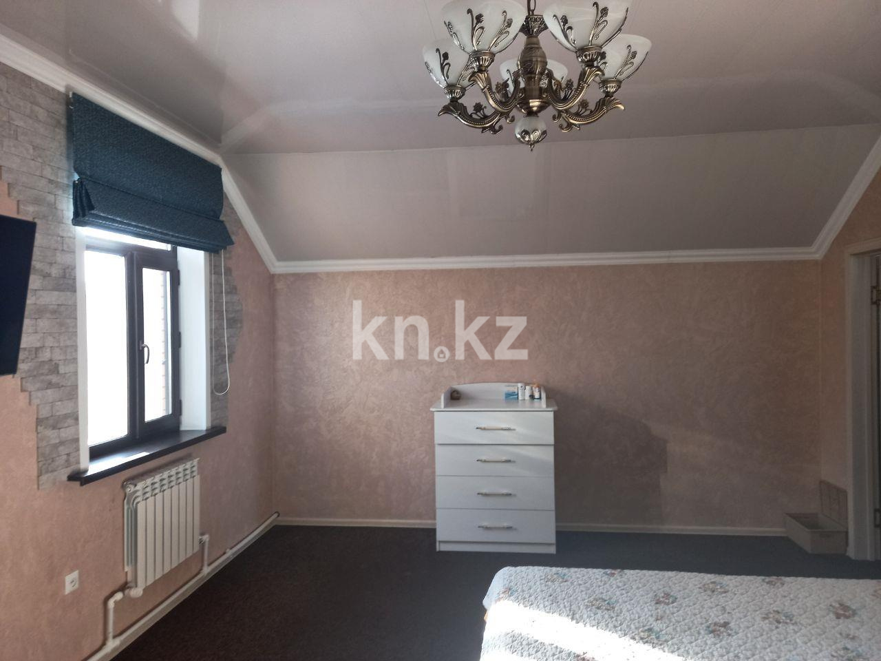 Продажа 9-комнатного дома, 286.3 м² - Продажа домов, коттеджей в Караганде - страница 3 фото 11 из 19