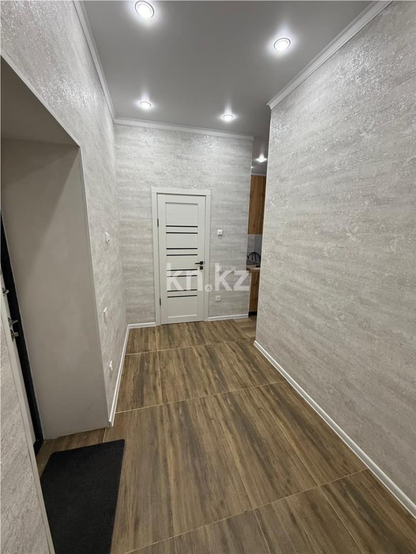 Продажа 1-комнатной квартиры, 40 м², ул. Момышулы - Продажа квартир в Караганде фото 13 из 14