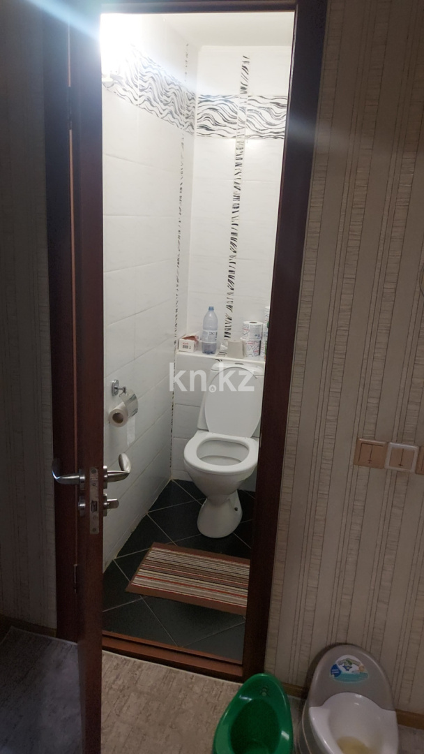 Продажа 3-комнатной квартиры, 68 м², ул. Куйши Дина, дом  4/1 в Астане - фото 2