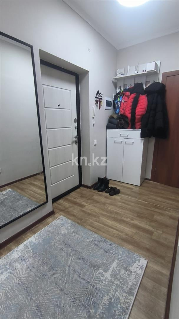 Продажа 2-комнатной квартиры, 69 м², ул. Момышулы - Аренда офисных и торговых помещений в Атырау фото 14 из 16
