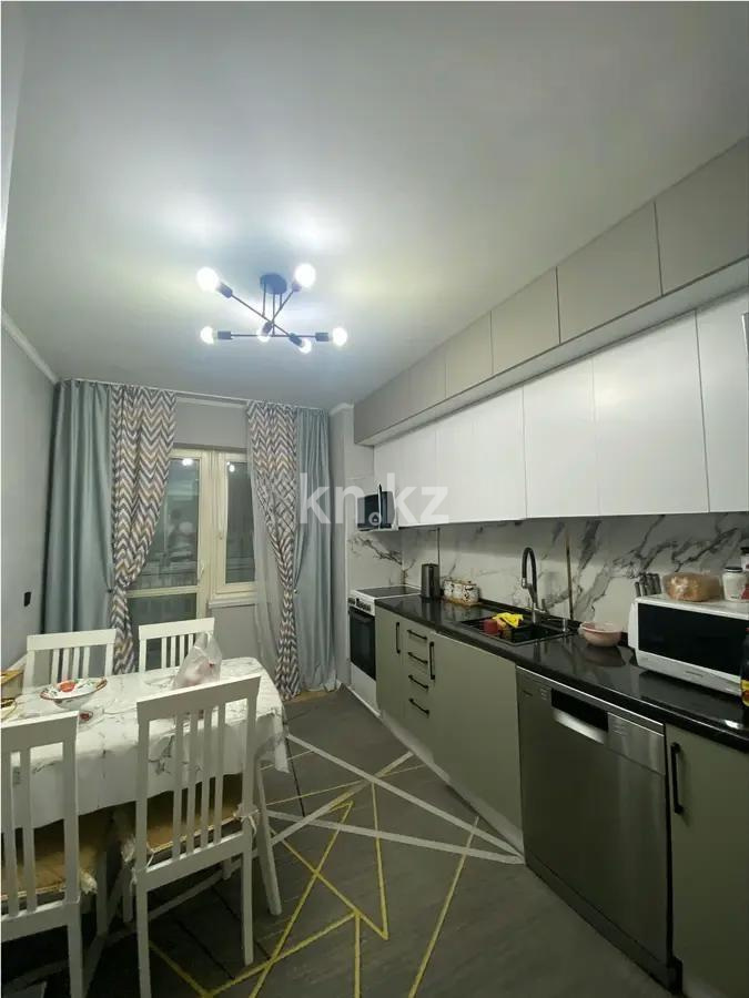 Продажа 3-комнатной квартиры, 90 м², пр. Богенбай батыра, дом  30 в Астане - фото 4