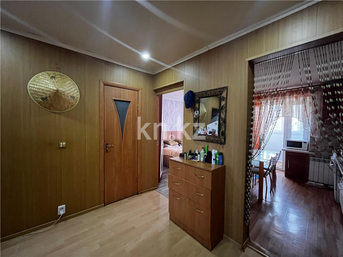 Продажа 3-комнатной квартиры, 61 м², мкр-н Восток-3 - Продажа квартир в Караганде фото 12 из 17
