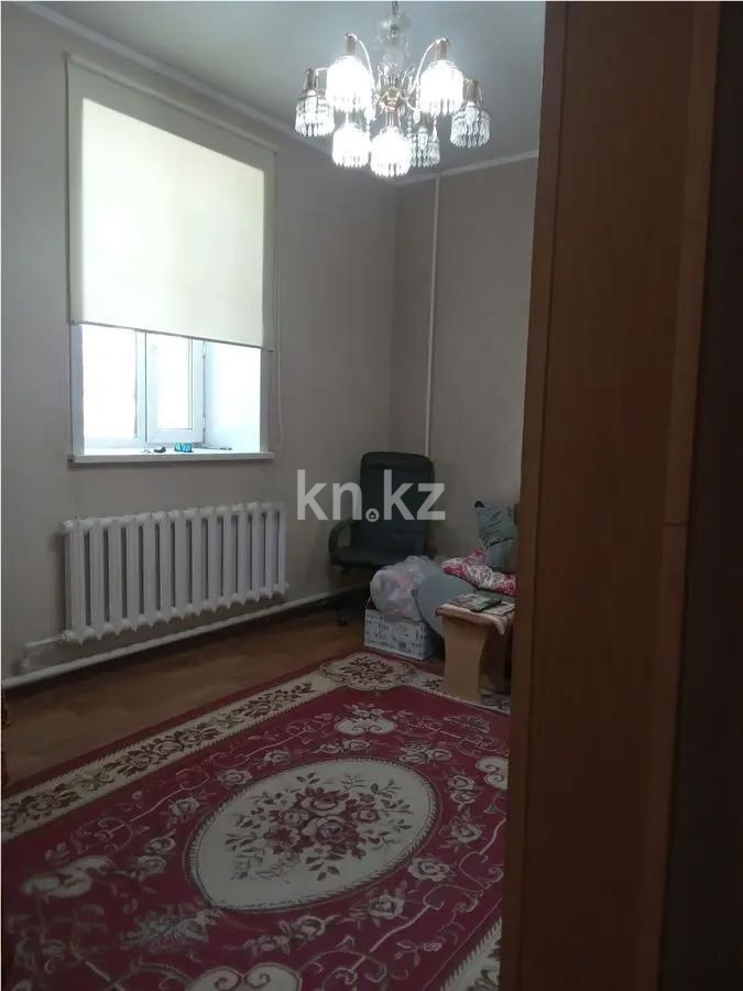Продажа 2-комнатной квартиры, 40 м², ул. Ерубаева, дом  3 - Продажа  двухкомнатных квартир в Караганде без посредников с фото фото 1 из 6
