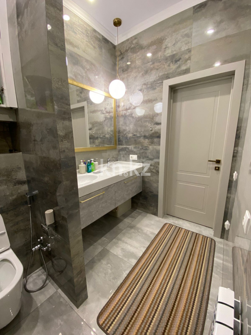 Продажа 4-комнатной квартиры, 147 м², ул. Таттимбета, дом  19/14 - Продажа  четырехкомнатных квартир в Караганде с фото фото 33 из 40