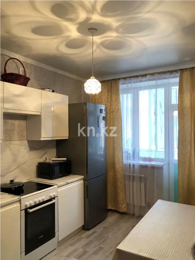 Продажа 1-комнатной квартиры, 39 м², ул. Нажимеденова, дом  19 в Астане - фото 2