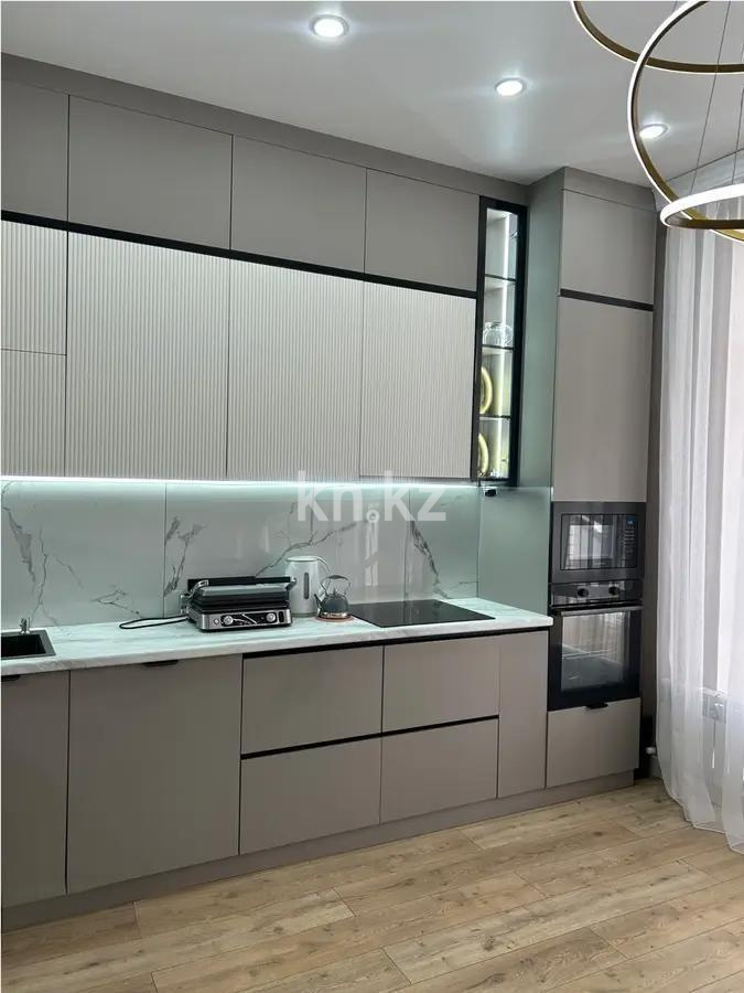 Продажа 3-комнатной квартиры, 87 м², ул. Муканова, дом  41/24 в Караганде - фото 4