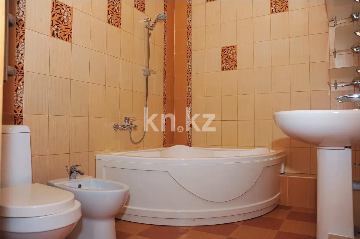 Продажа 5-комнатной квартиры, 130 м² - Продажа и аренда недвижимости в Алматы фото 6 из 7