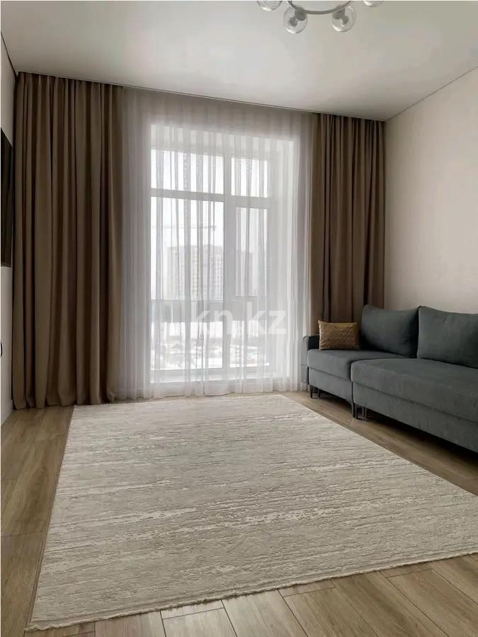 Продажа 3-комнатной квартиры, 81 м², ул. Бокейхана, дом  15/1 - Продажа квартир в Казахстане фото 1 из 8