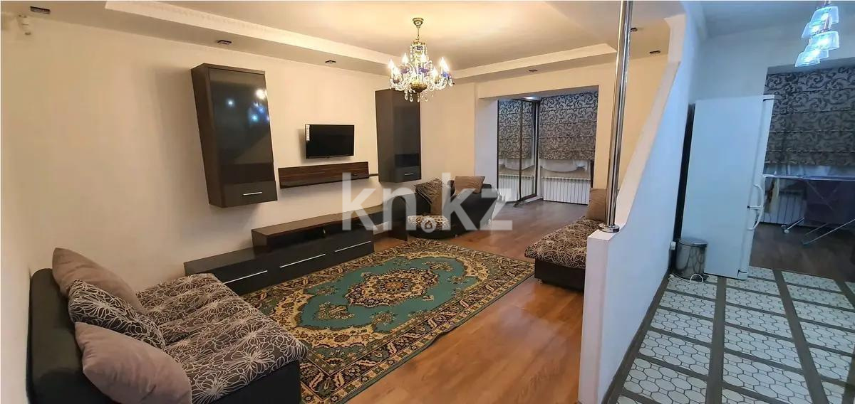 Продажа 3-комнатной квартиры, 70 м², ул. Бальзака, дом  2 - Продажа  двухкомнатных, трехкомнатных квартир в Алматы без посредников с фото фото 1 из 8