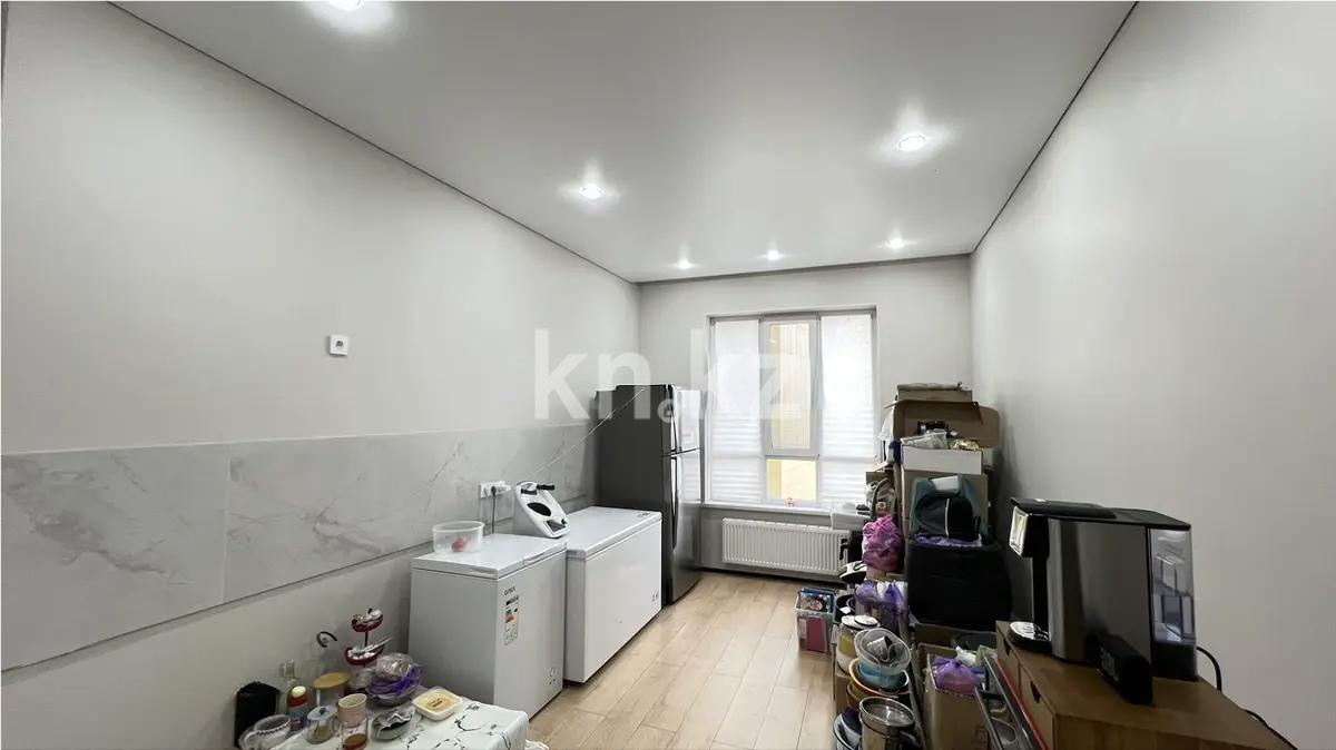 Продажа 2-комнатной квартиры, 62.3 м², пр. Райымбека, дом  351/1 в Алматы - фото 3
