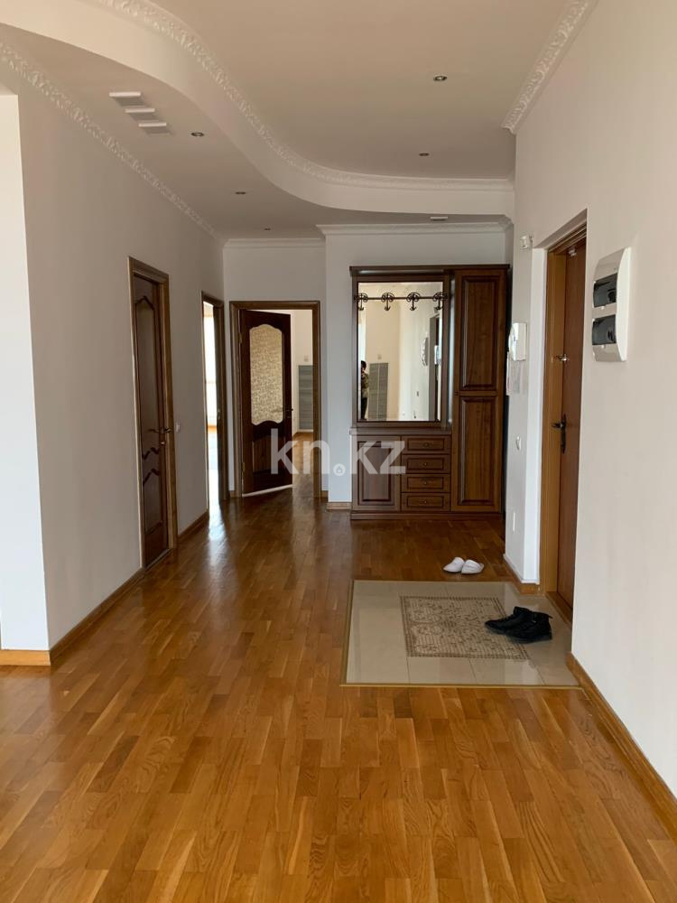 Продажа 3-комнатной квартиры, 135 м², мкр-н Горный Гигант, дом  301 - ул. Кажымукана в Алматы - фото 2
