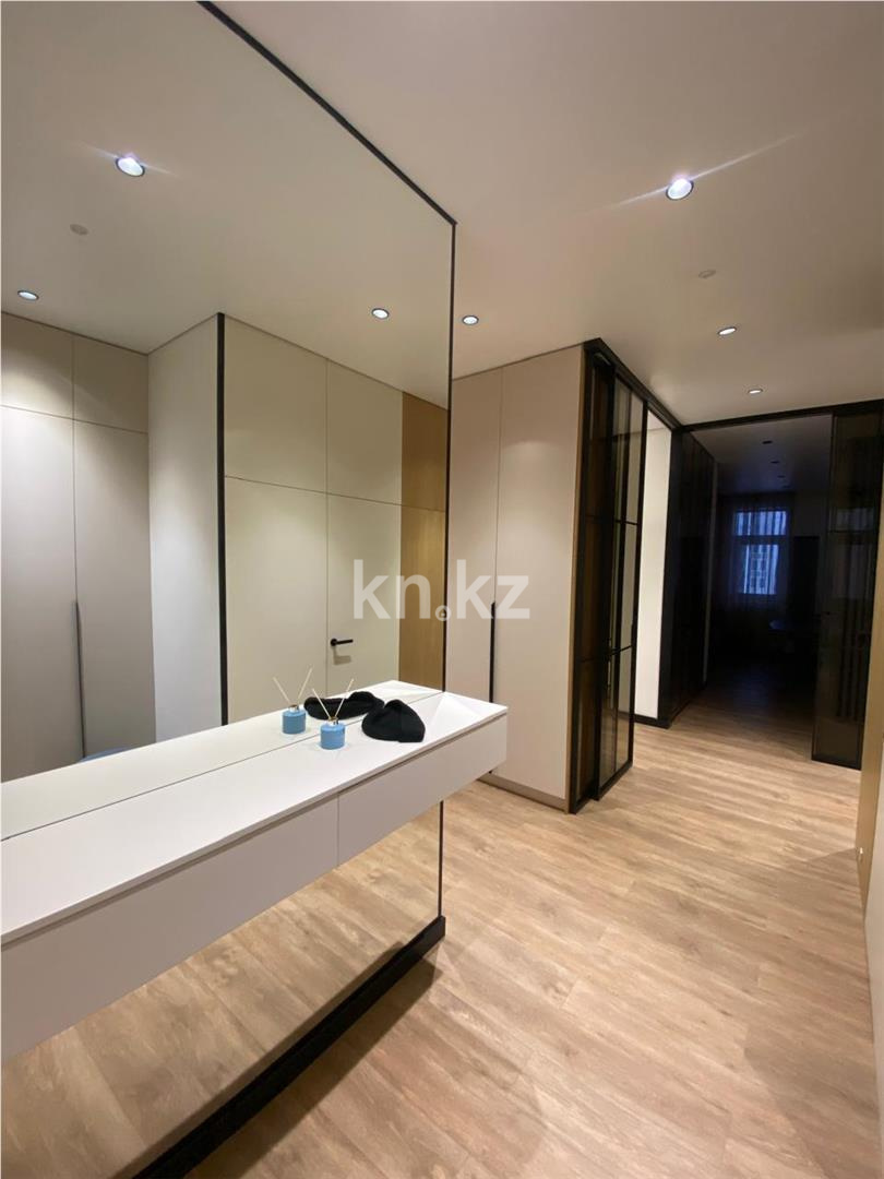 Продажа 4-комнатной квартиры, 136 м² в Астане - фото 23