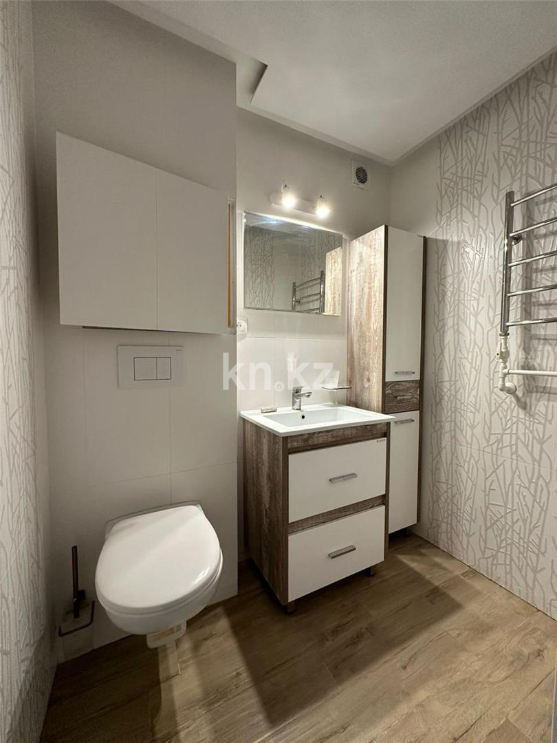 Продажа 4-комнатной квартиры, 180 м², пр. Н. Абдирова - Продажа  четырехкомнатных квартир в Караганде фото 12 из 17