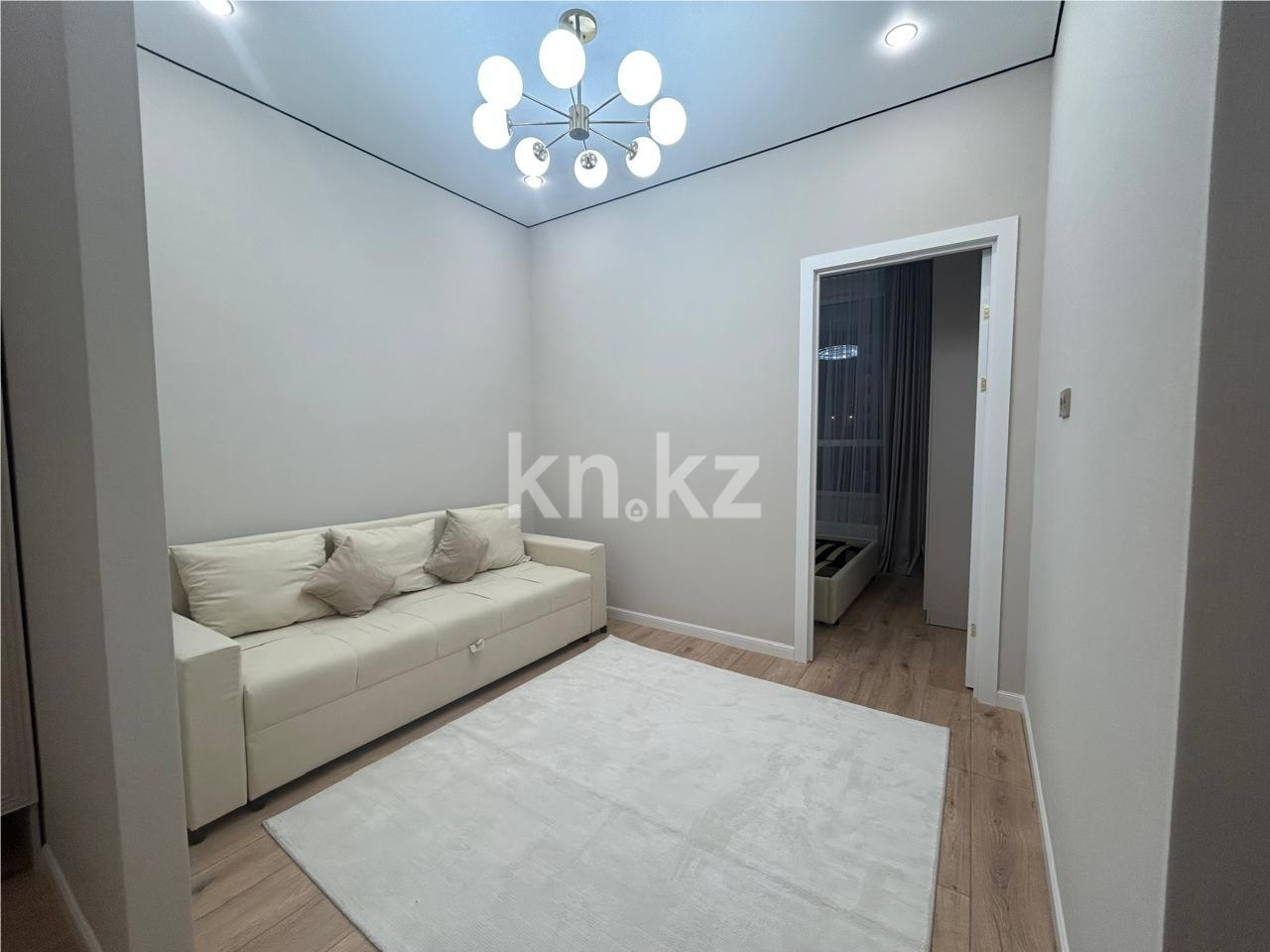 Продажа 2-комнатной квартиры, 40.5 м², ул. Е-36 - Продажа земельных участков в Уральске фото 1 из 10