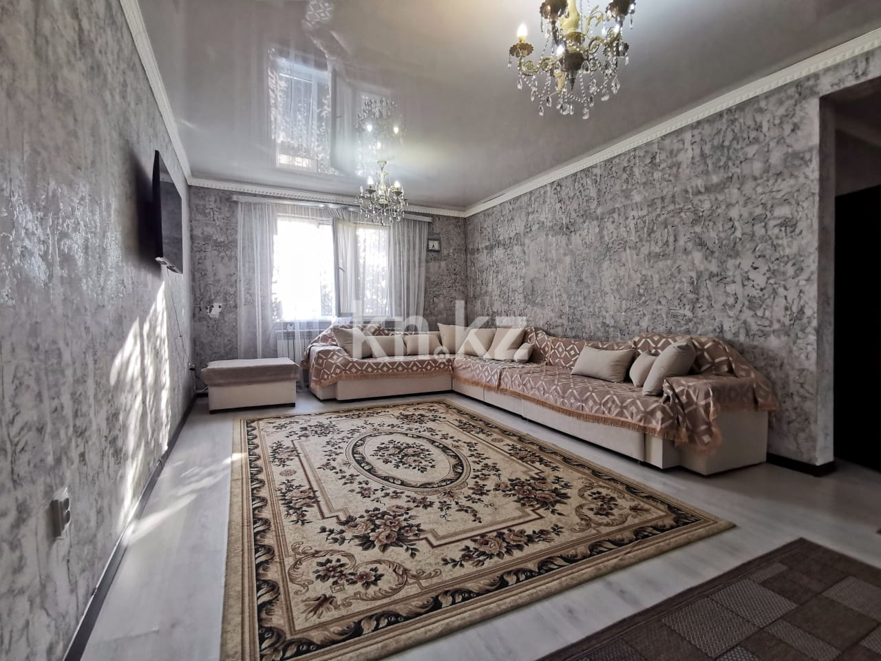 Продажа 5-комнатного дома, 149 м², Боралдай - Продажа жилой и коммерческой недвижимости в Алматинской области фото 1 из 38