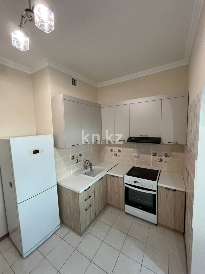 Аренда 2-комнатной квартиры, 87 м², ул. Желтоксан, дом  2/1 - Продажа квартир в Астане фото 1 из 11