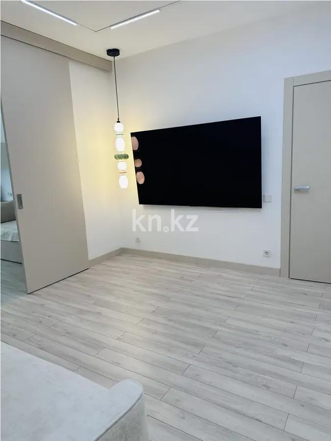 Продажа 2-комнатной квартиры, 78.9 м², ул. Торайгырова, дом  19а в Алматы