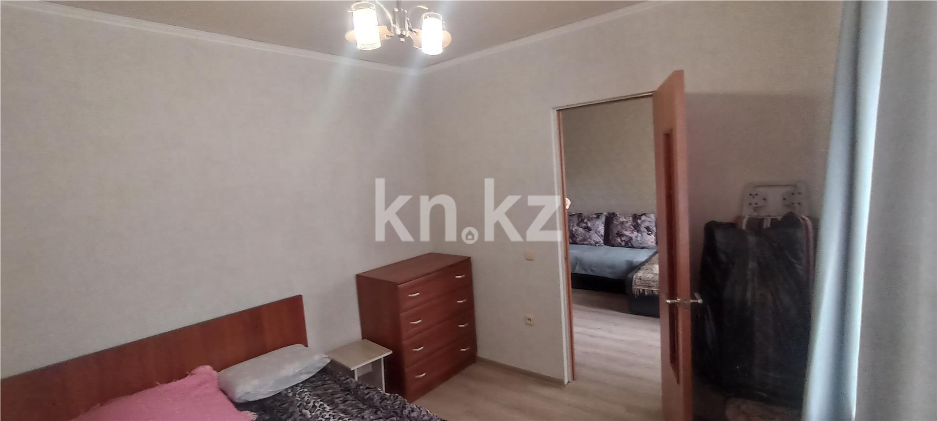 Продажа 4-комнатной квартиры, 60 м², мкр-н 19 в Караганде - фото 5