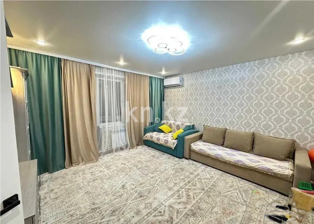 Продажа 5-комнатной квартиры, 83 м² - Продажа квартир от собственников в Караганде фото 1 из 8