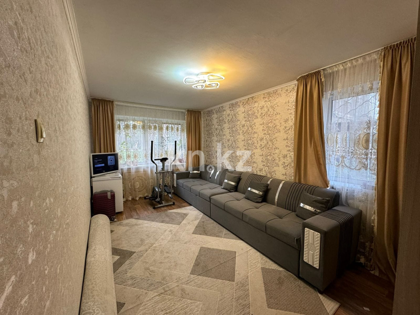 Продажа 3-комнатной квартиры, 62 м², пр. Металлургов в Темиртау - фото 3