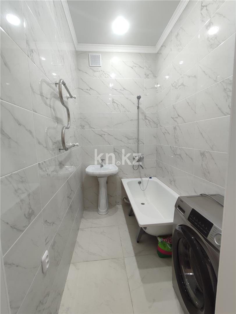 Продажа 2-комнатной квартиры, 64 м², ул. Муканова - Продажа  двухкомнатных квартир в Караганде фото 13 из 20