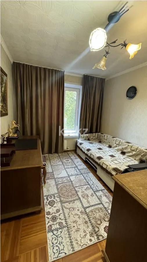 Продажа 4-комнатной квартиры, 79 м², ул. Дюсембекова, дом  67 - Продажа  четырехкомнатных квартир в Караганде фото 3 из 7