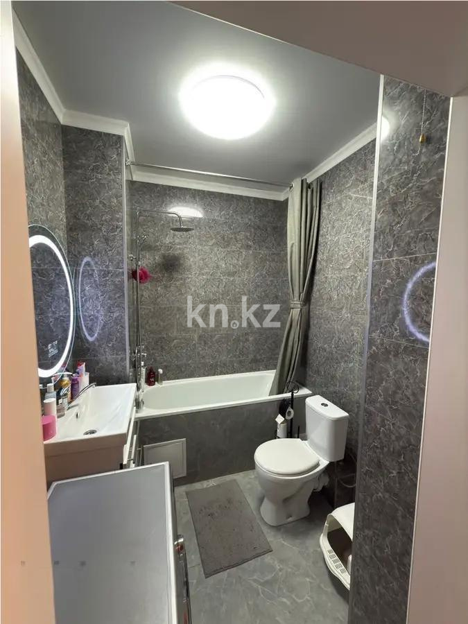 Продажа 1-комнатной квартиры, 33 м², ул. Толе би, дом  285/8 в Алматы - фото 3