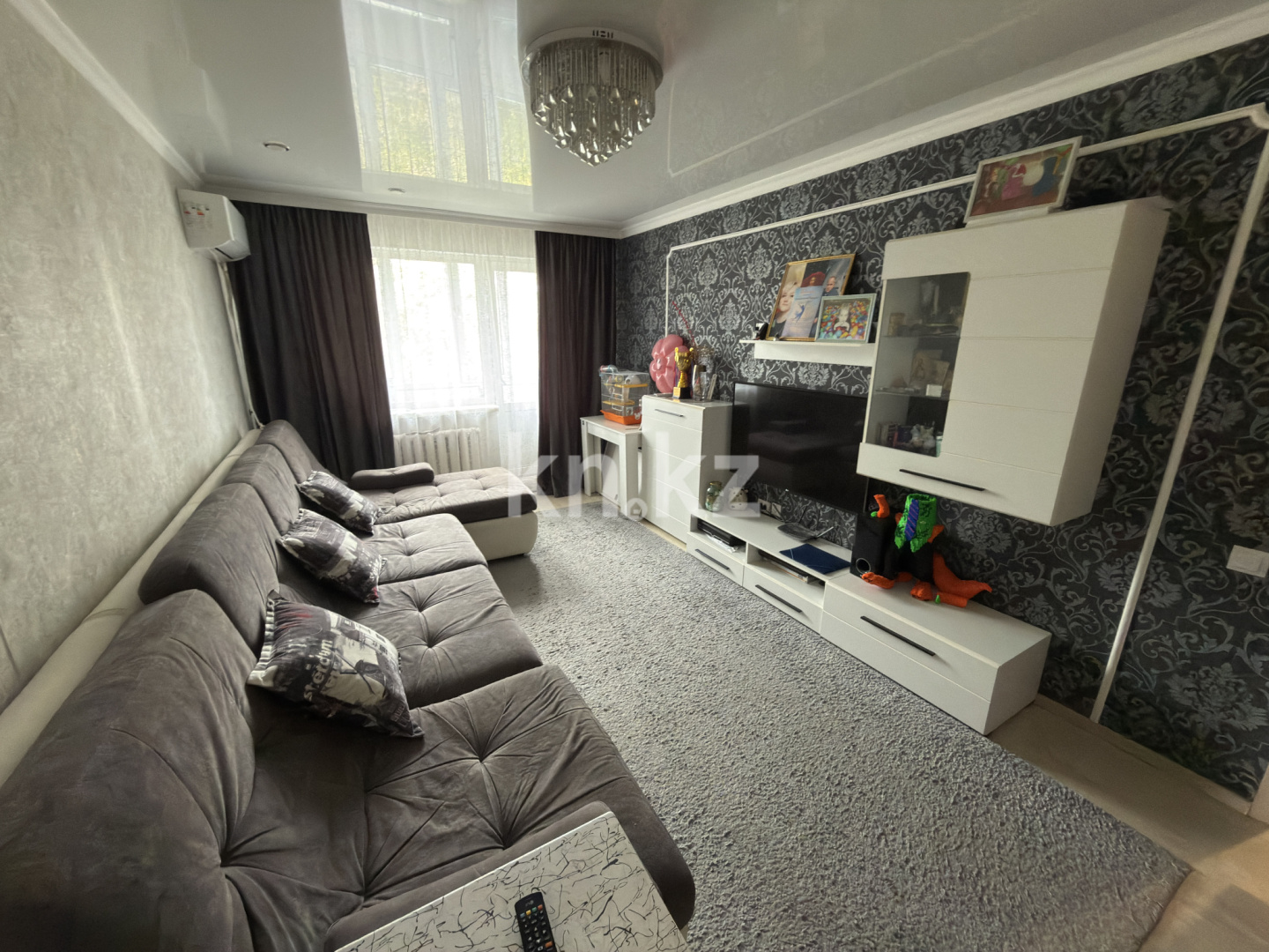 Продажа 3-комнатной квартиры, 47.1 м², пр. Республики, дом  30 - Продажа  однокомнатных, двухкомнатных, трехкомнатных квартир в Караганде фото 1 из 13